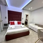 Good Vibes Luxury