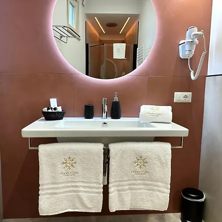Good Vibes Luxury